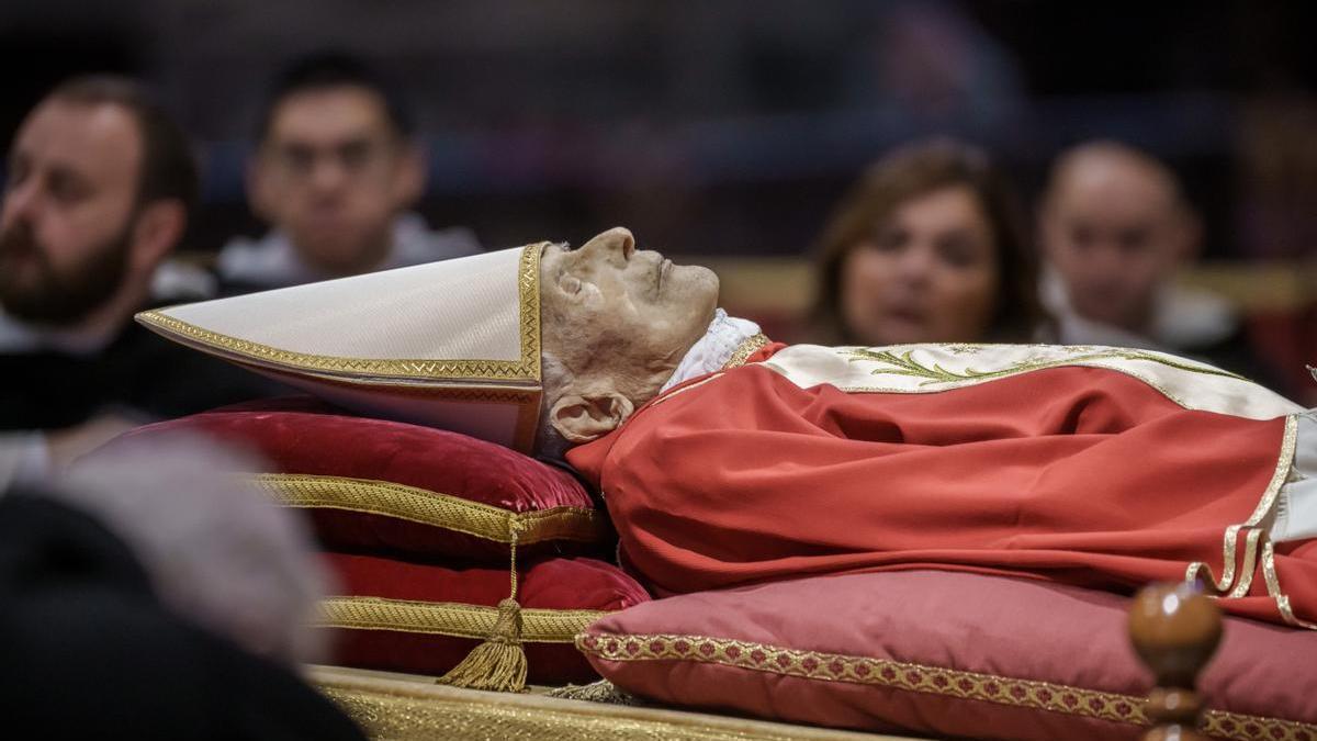 Impactante No Se Pierda El Funeral De Benedicto Xvi Tv Espa A