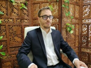Entrevista a Santiago García Lucio